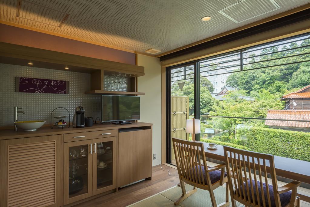 Tachibana Shikitei Hotel Kaga  Værelse billede