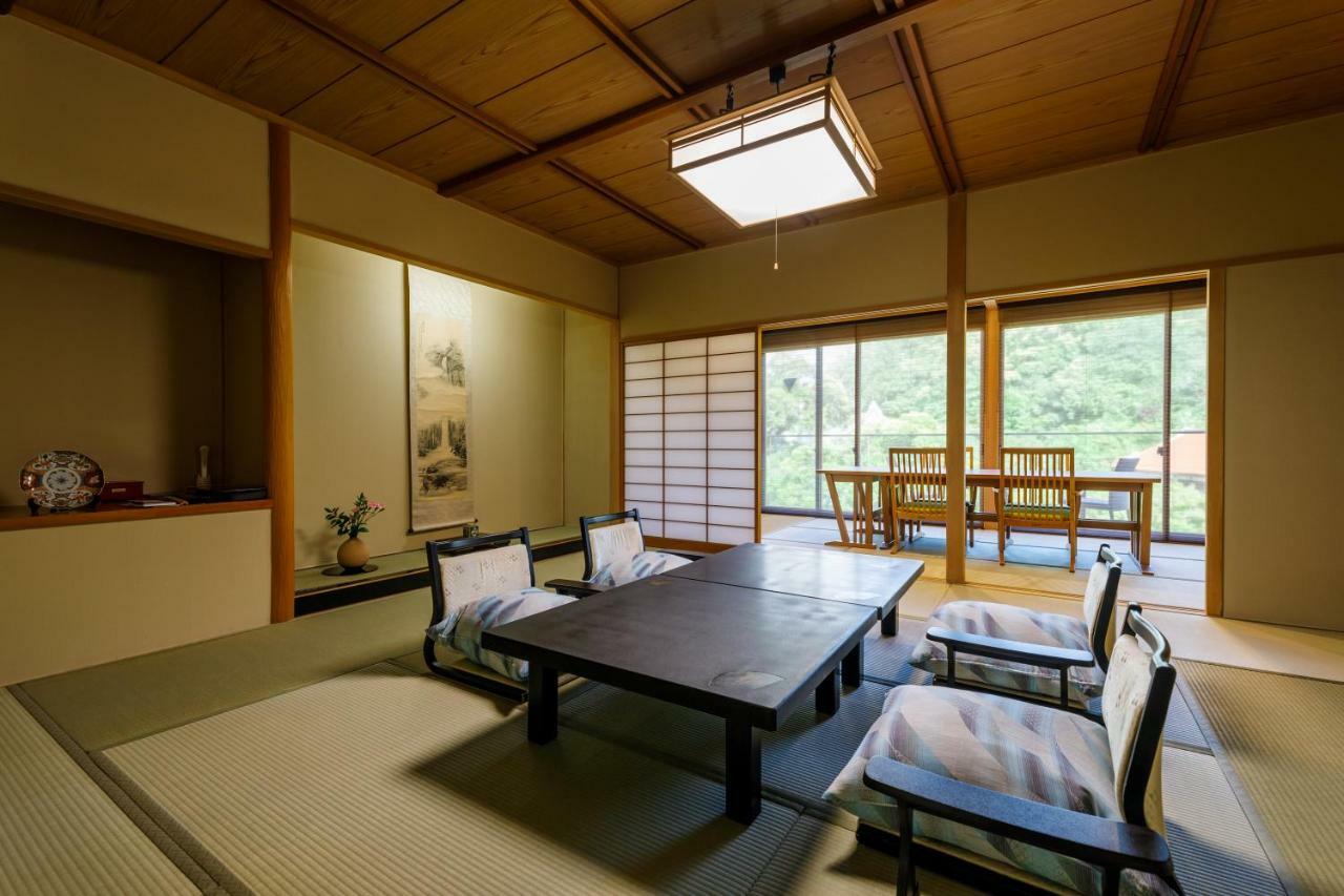 Tachibana Shikitei Hotel Kaga  Eksteriør billede